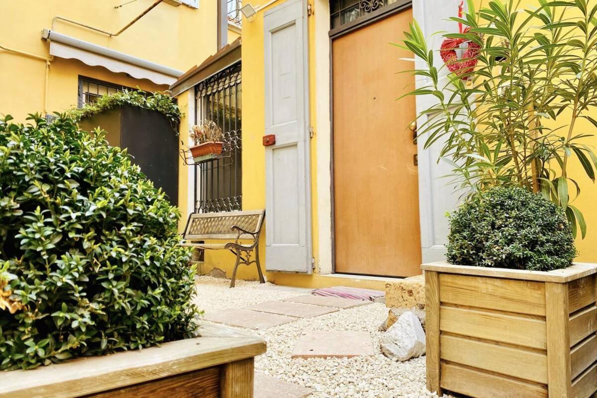 Gamberini House - Private Garden Leilighet Bologna Eksteriør bilde