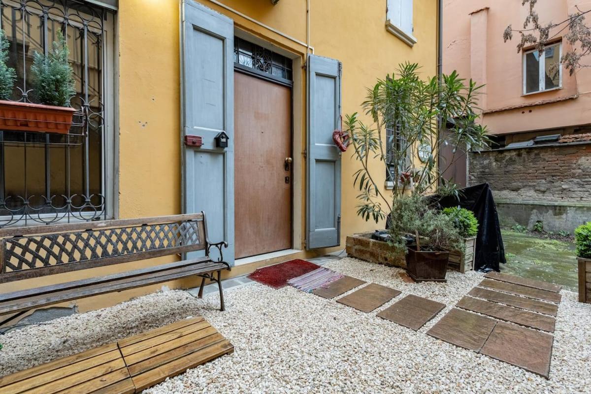 Gamberini House - Private Garden Leilighet Bologna Eksteriør bilde